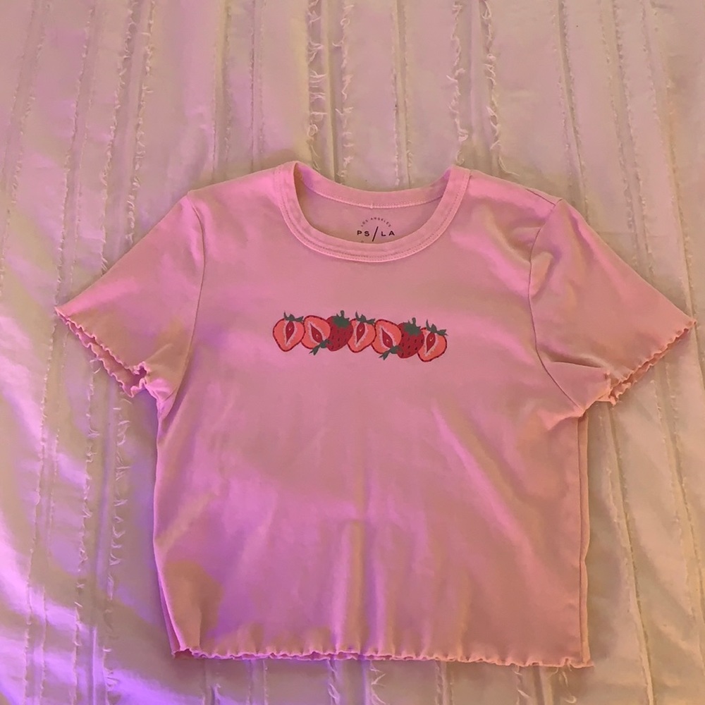 Pacsun Strawberry Print Crop Ruffle Sleeve Tee
